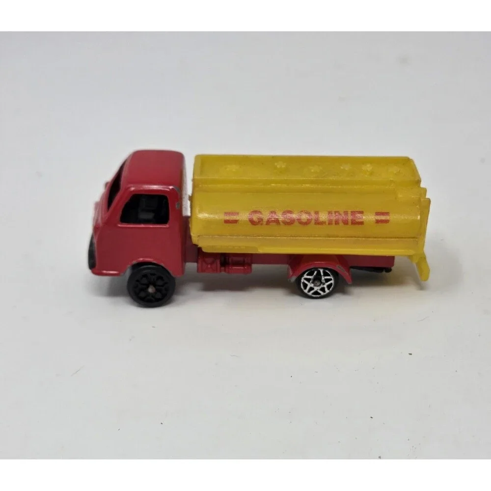 Vintage Motor Force Diecast Truck Lot 4pc Gasoline Milk Refrigeration Cement